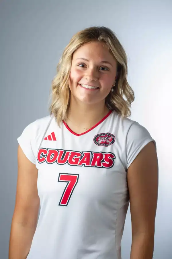 Ashlyn Schulze, Volleyball, Southern Illinois University Edwardsville