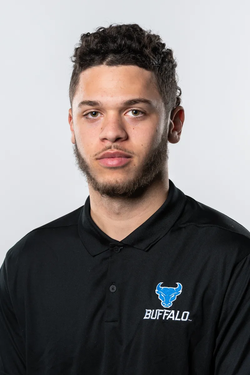 Elijah Holmes, Football, undefined