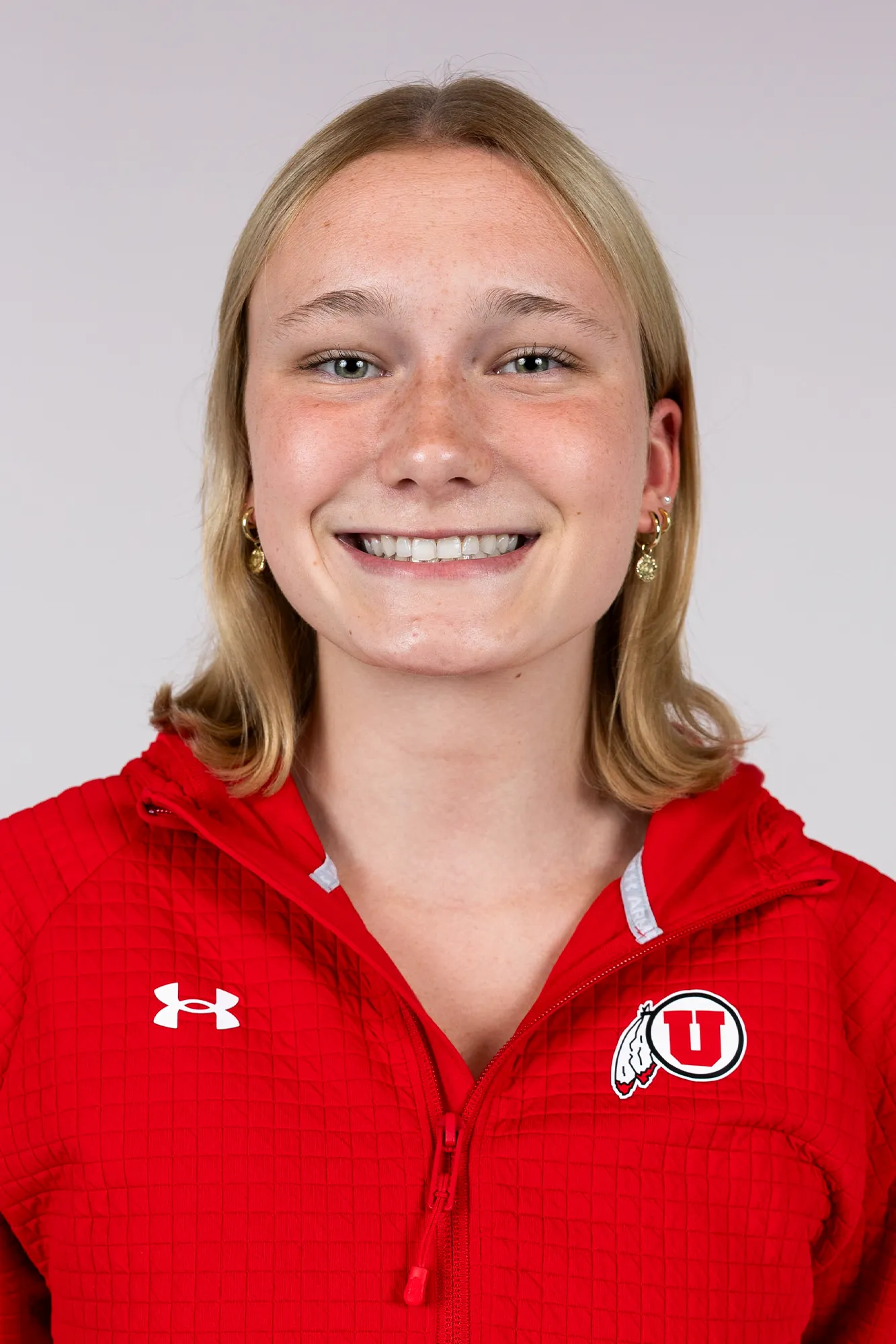 Maela McKallip, Swimming & Diving, undefined