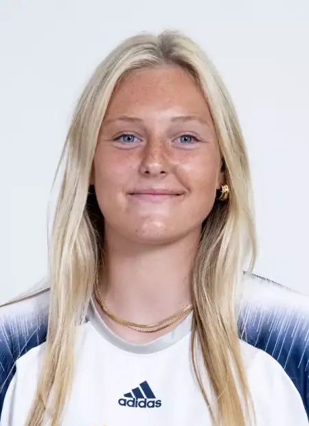 Ella Frey, Soccer, La Salle University