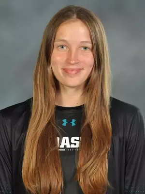 Emma Van Elslande, Volleyball, undefined