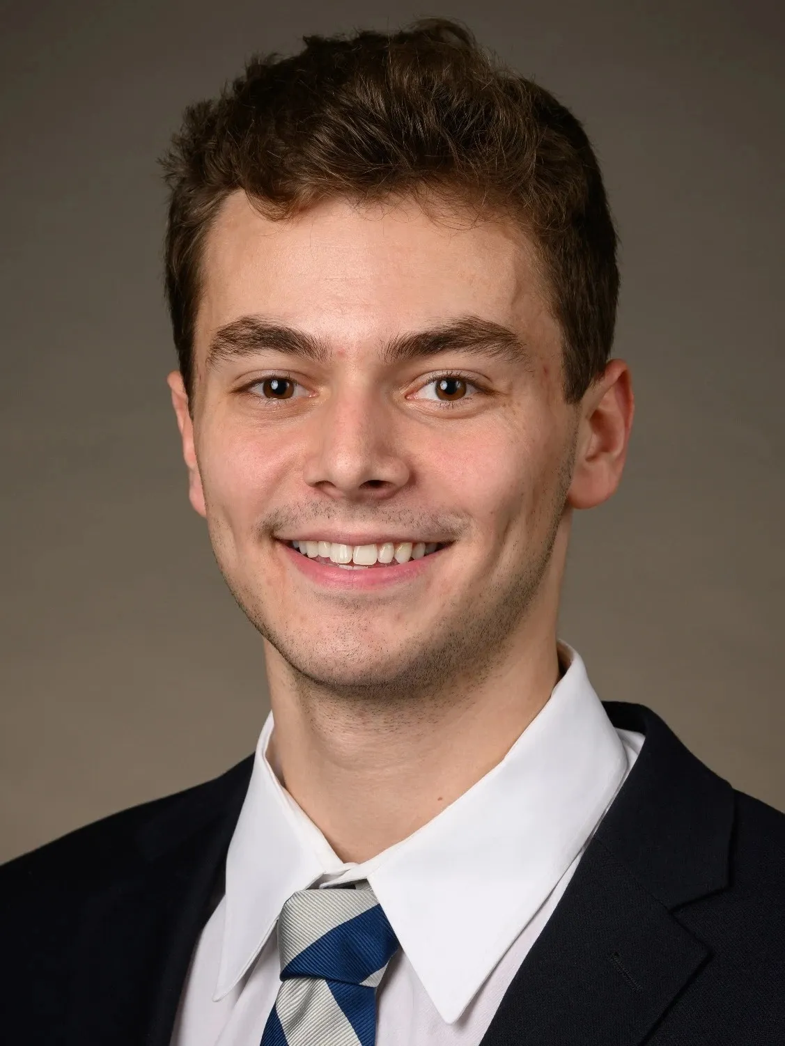 Mitchell Groh, Football, undefined