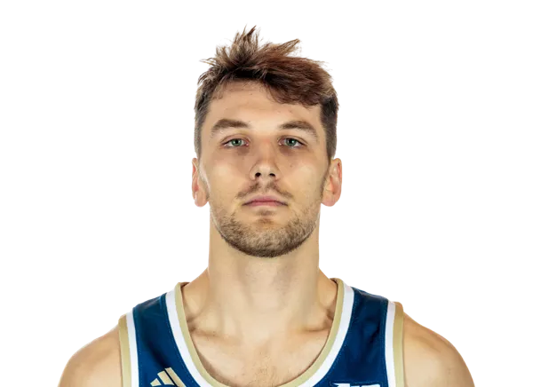 Luke Hunger, Basketball, undefined