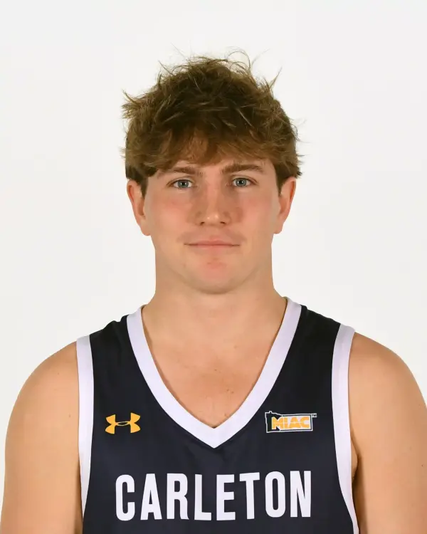 Win Nangle, Basketball, Carleton College