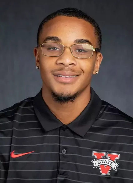Dallas Robinson, Football, undefined