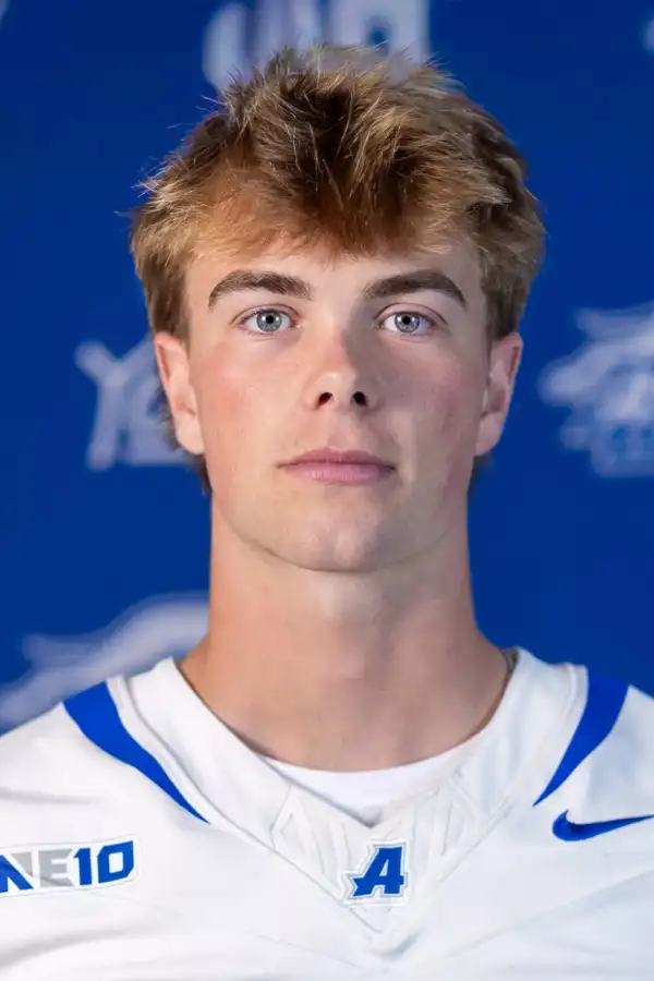 Thomas Vallett, Football, Assumption University