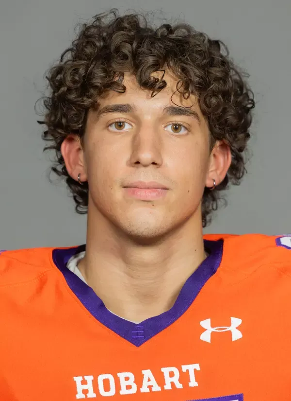 Xavier Aviles, Football, undefined