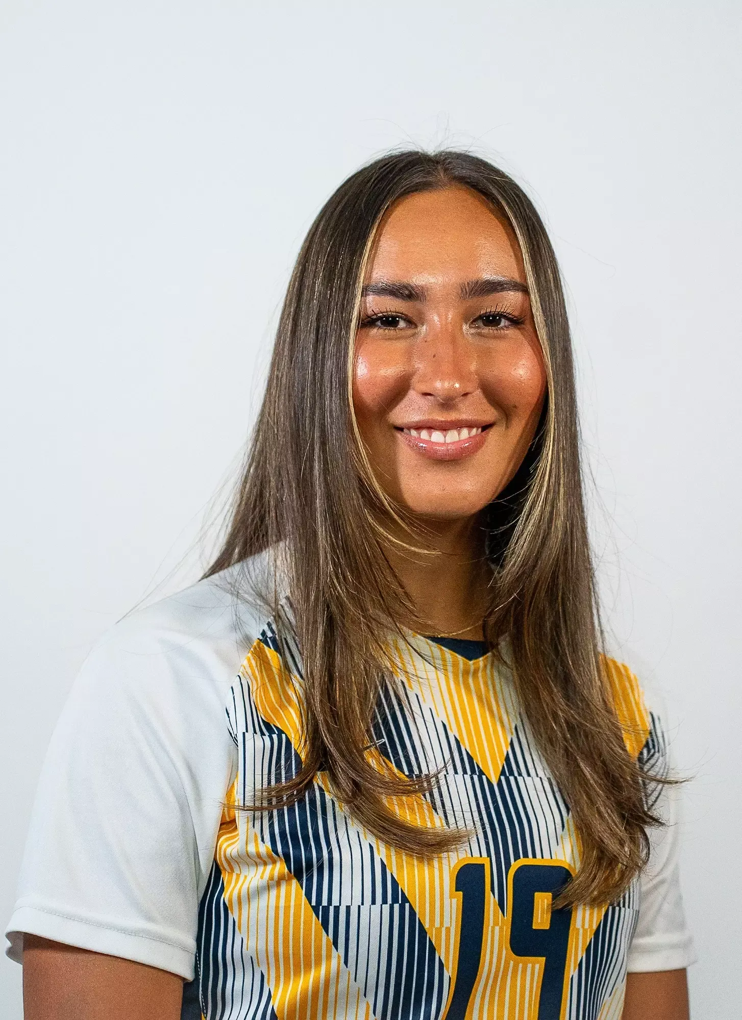 Nicki Silverman, Soccer, Canisius University