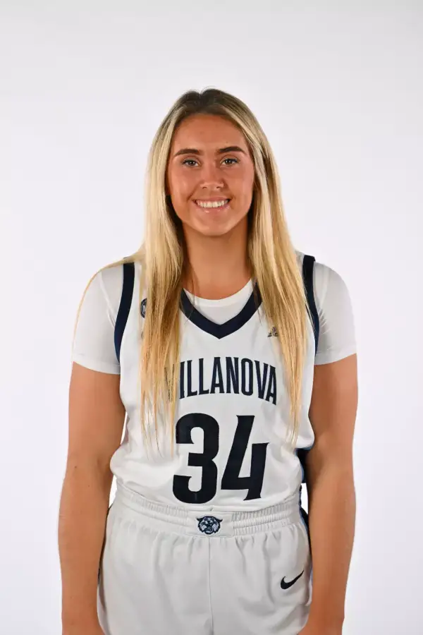 Alexis Eberz, Basketball, Villanova University
