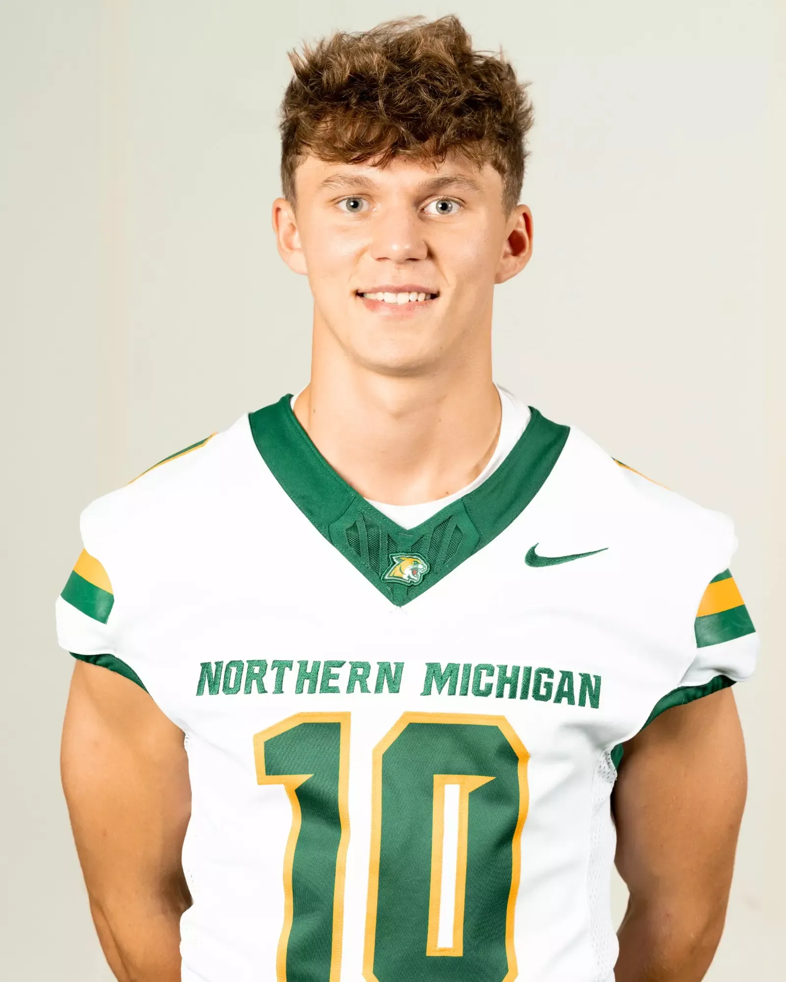 Isaac Olson, Football, undefined