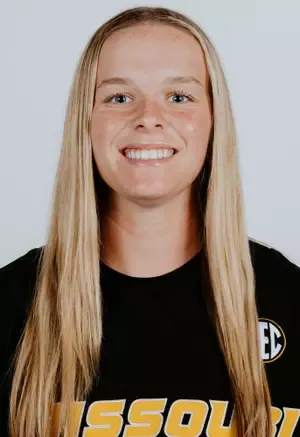 Sophie Smith, Softball, undefined