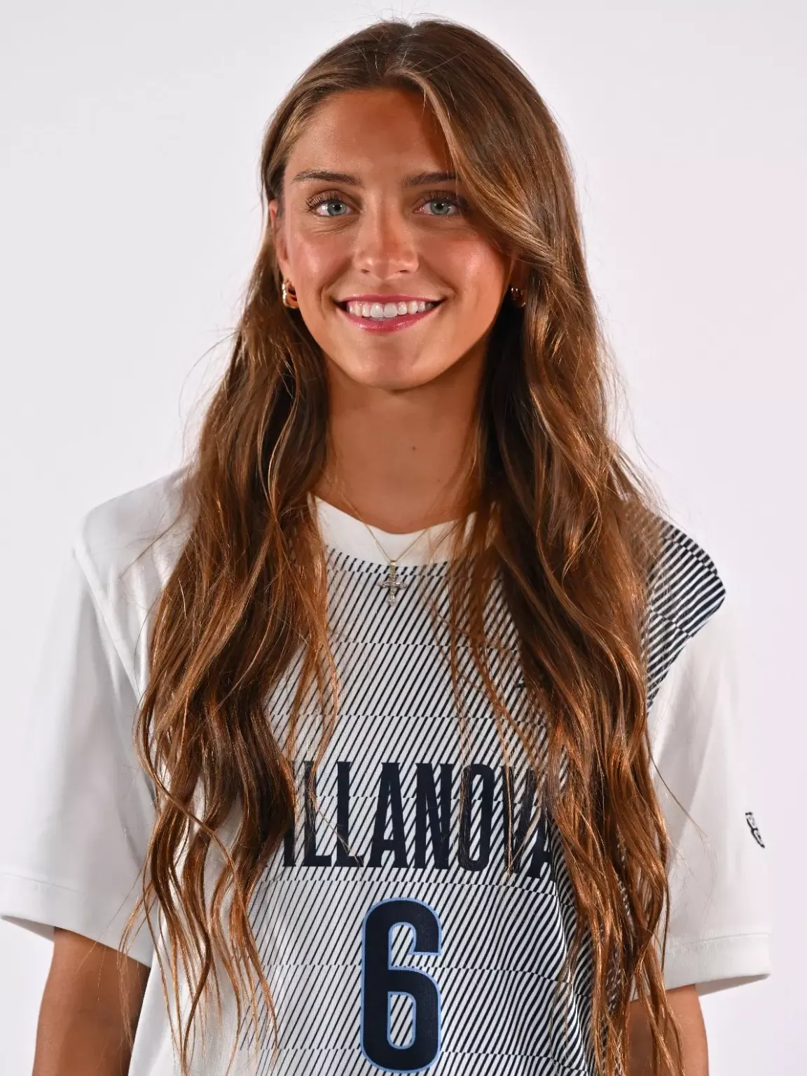 Avrie Nelsen, Soccer, undefined