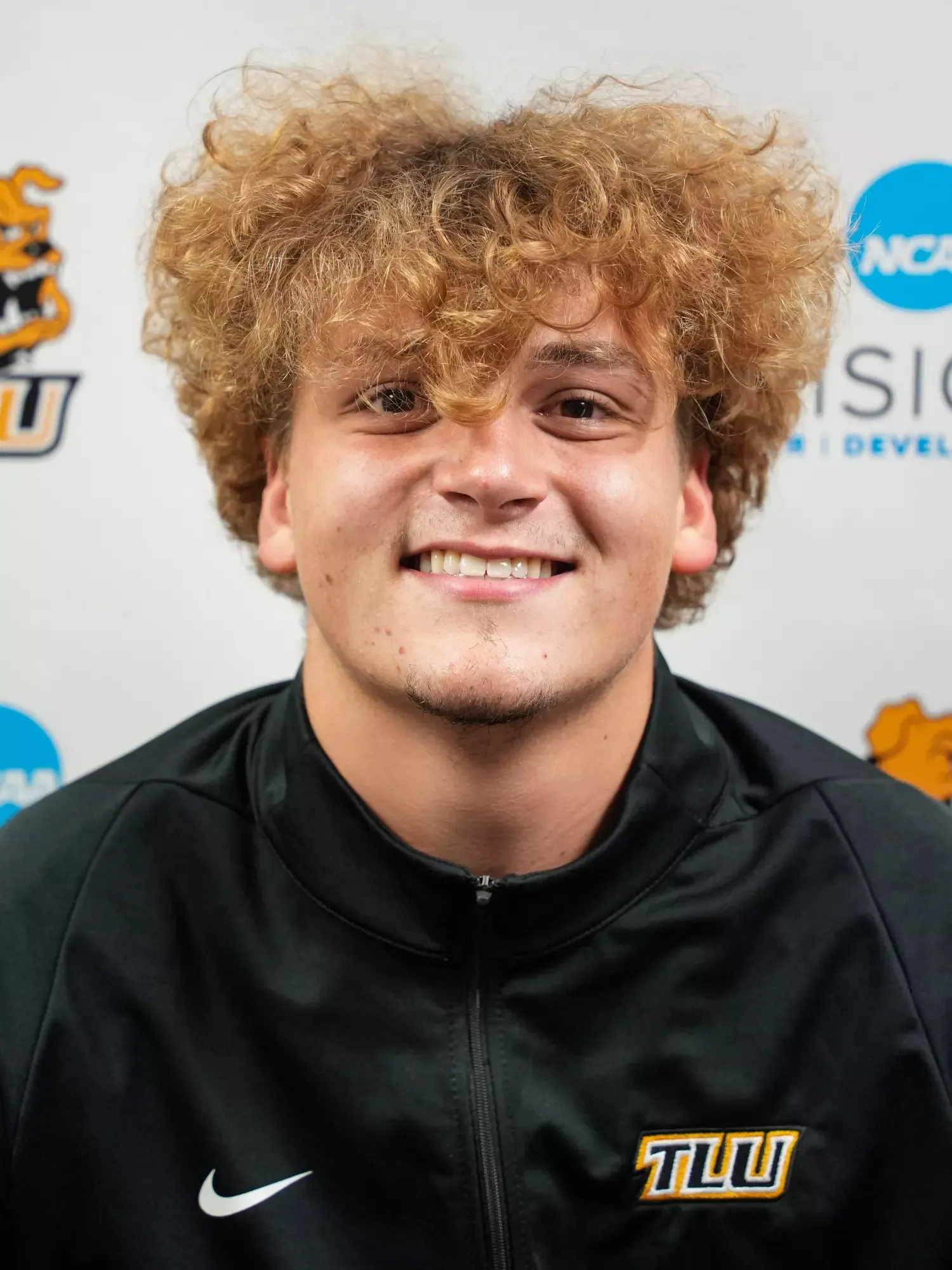 Kindru Walker, Football, undefined