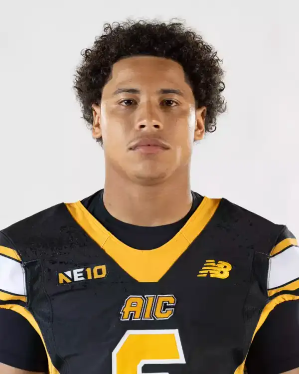 Christopher Washington, Football, American International College