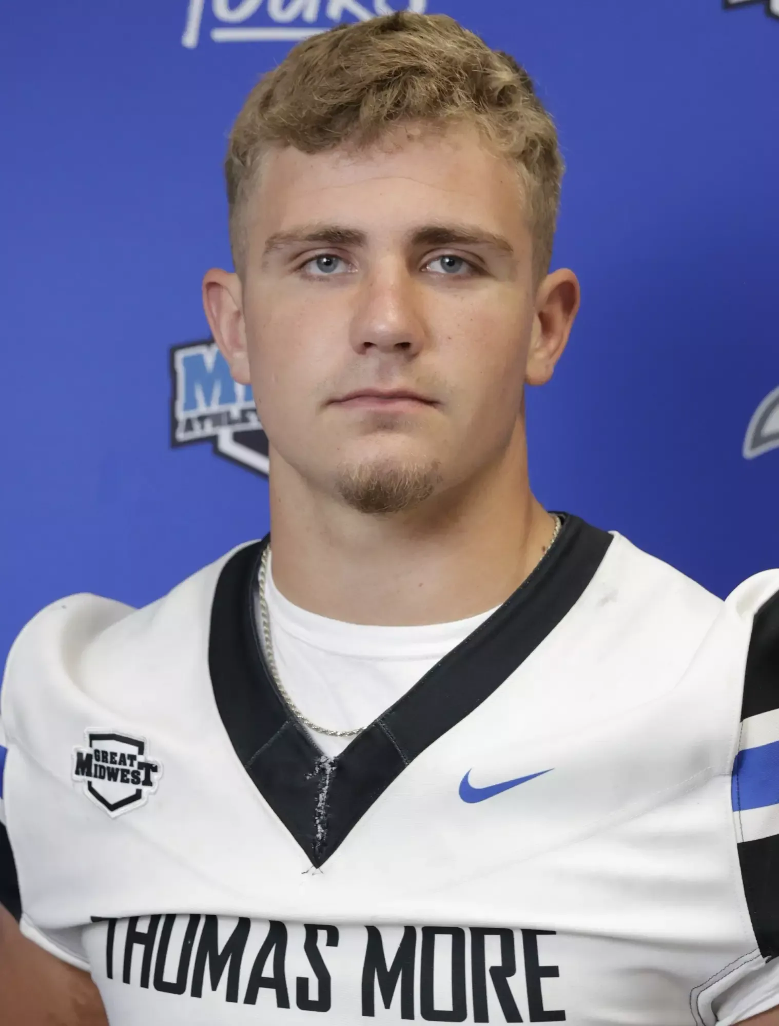 Aven Bohms, Football, undefined