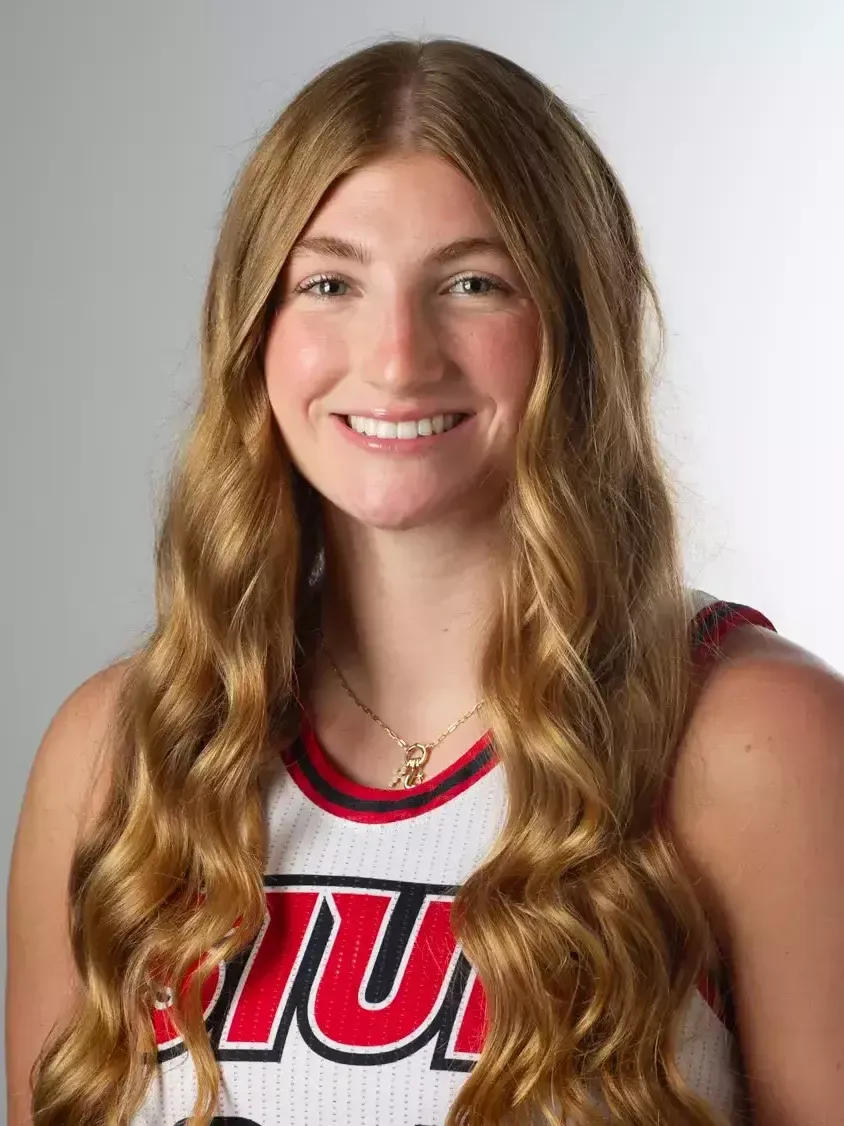 Lauren Miller, Basketball, undefined