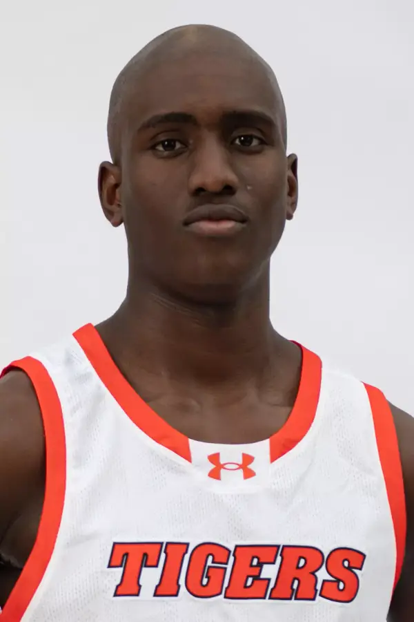 Carson Sarpong, Basketball, Rochester Institute of Technology