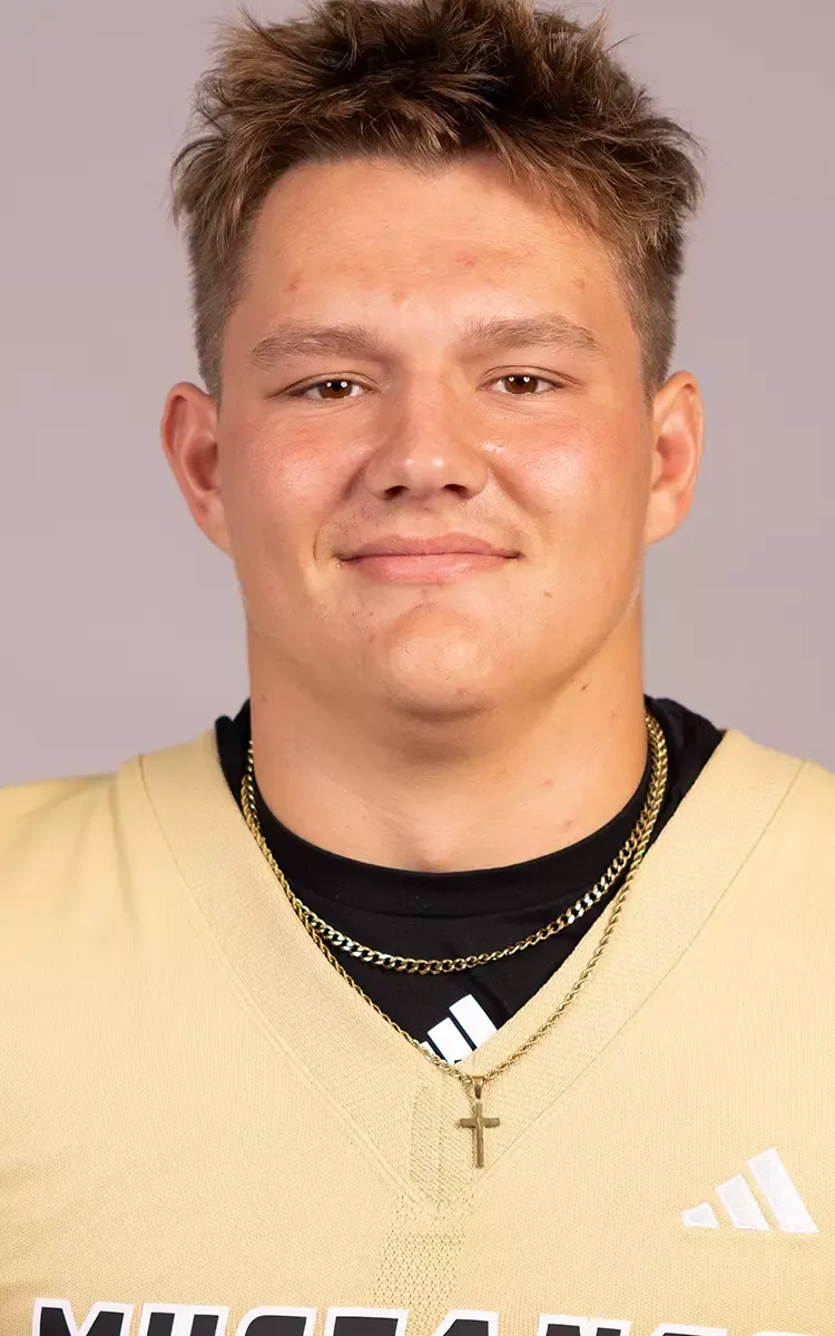 Logan Rudningen, Football, undefined