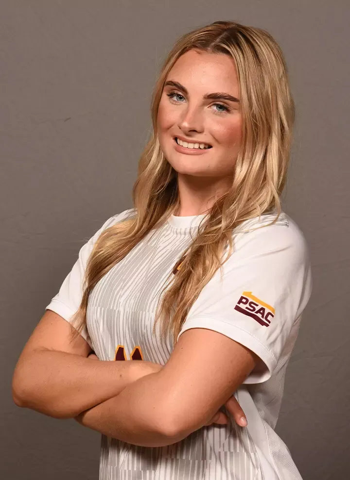 Lyra Kuhlman, Soccer, Gannon University