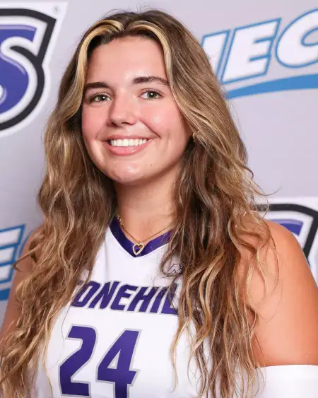 Annabelle Svenson, Volleyball, Stonehill College