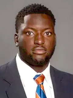 Lopez Sanusi, Football, undefined