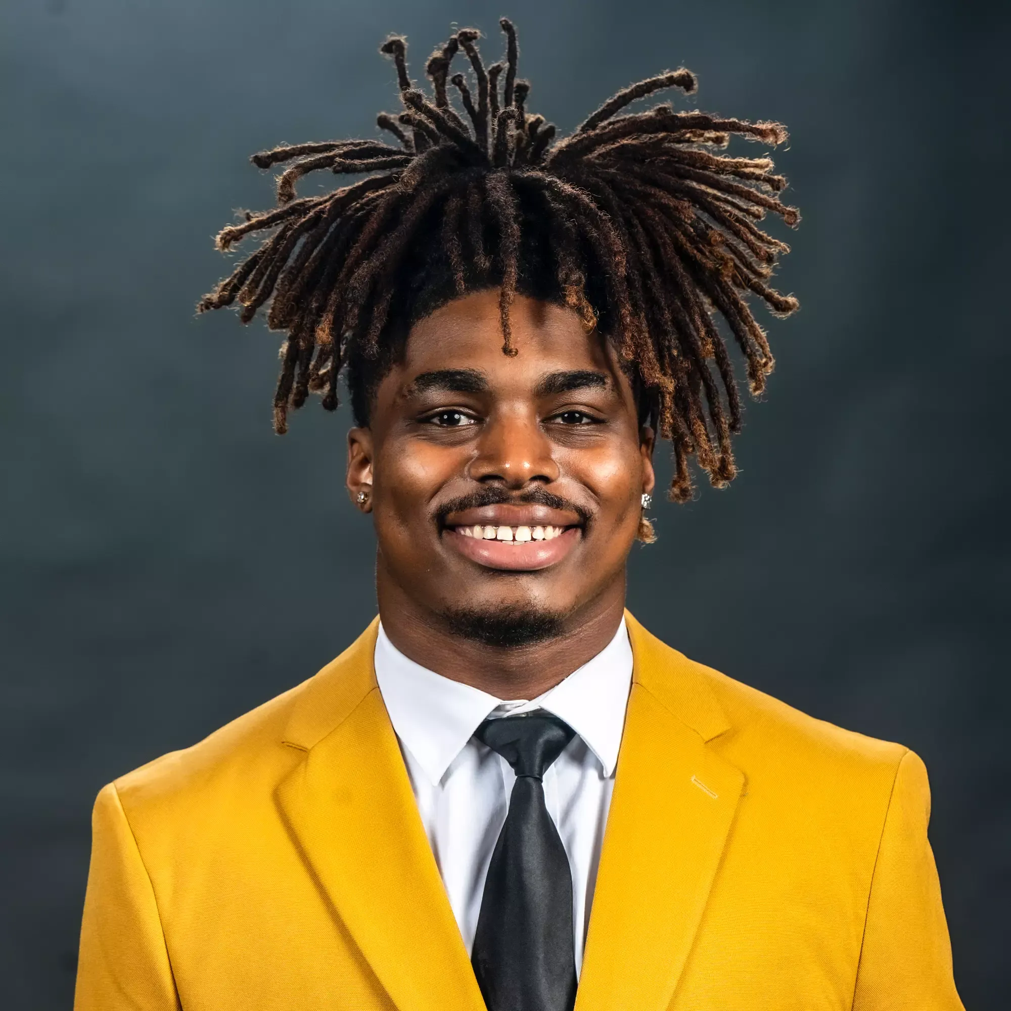 Amajah Lewis, Football, undefined