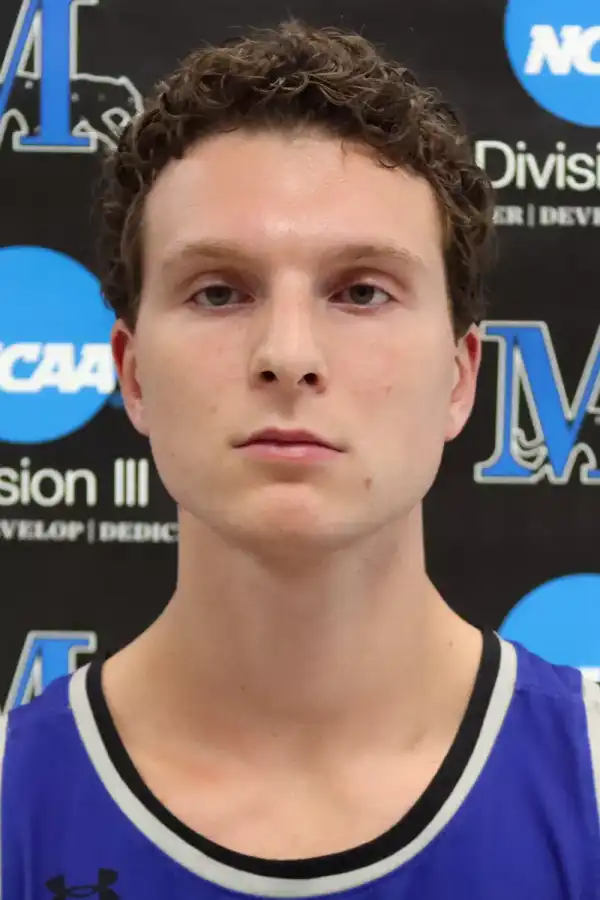 Bryce Smith, Basketball, Marian University