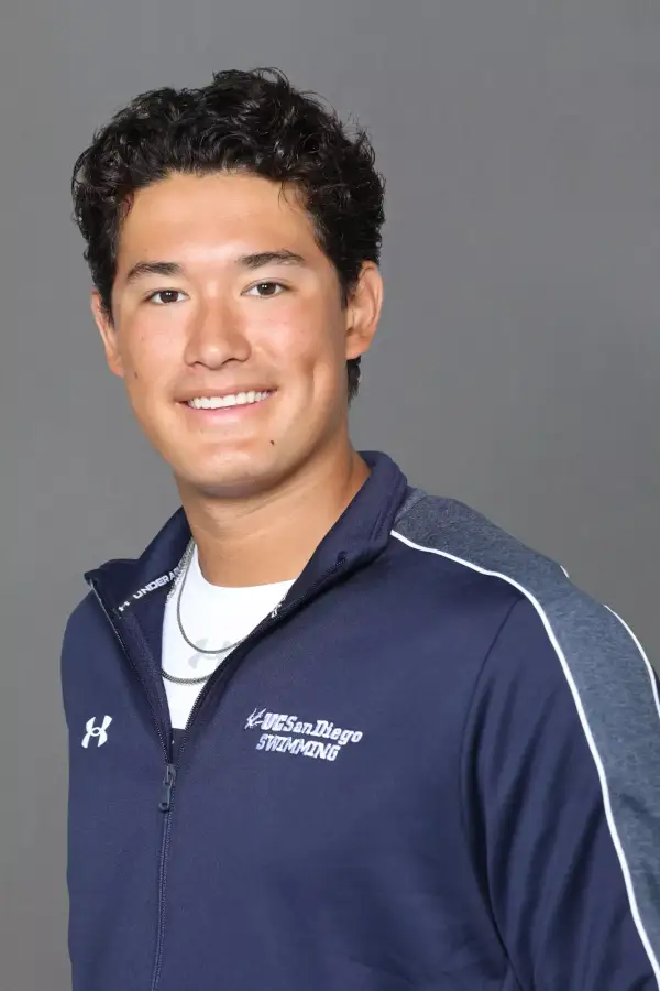 Logan Lakis, Swimming & Diving, University of California, San Diego