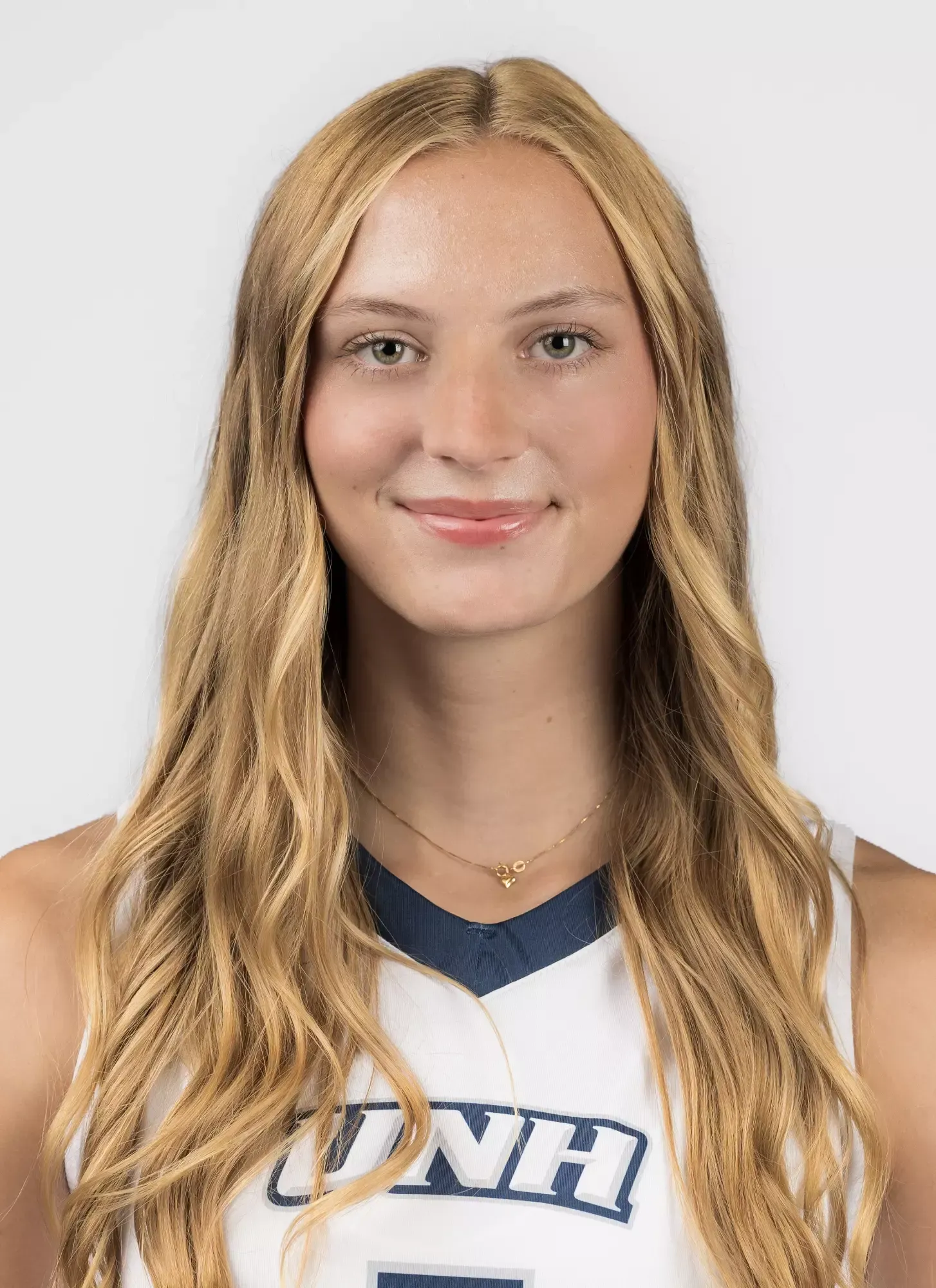 Cecilia Anderson, Volleyball, University of New Hampshire