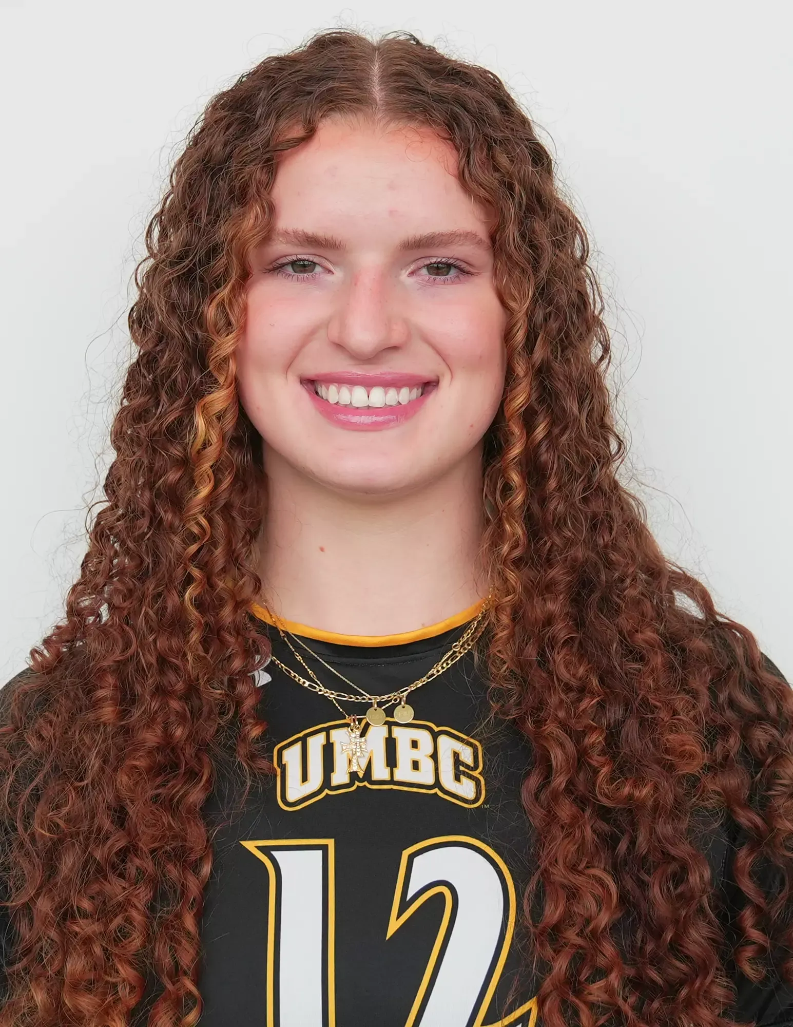 Izzy Ostvig, Volleyball, undefined