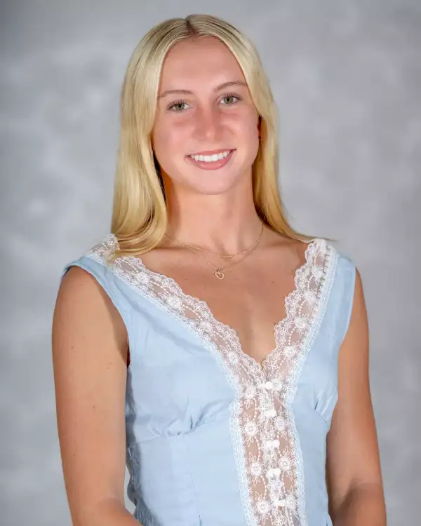 Daisy Pitches, Swimming & Diving, Marist University