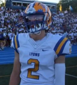 Travis Stamm, Football, undefined