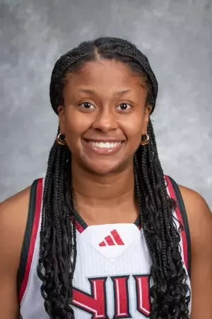 Alecia Doyle, Basketball, undefined