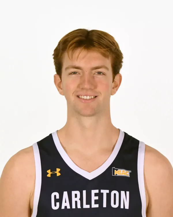 Tysen Hayes, Basketball, Carleton College