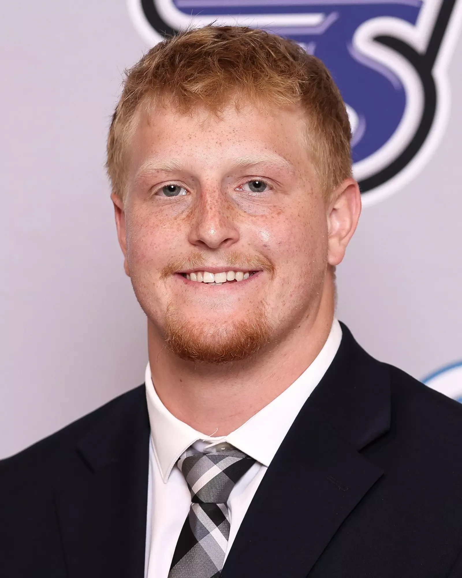 Caden Henritzy, Football, undefined