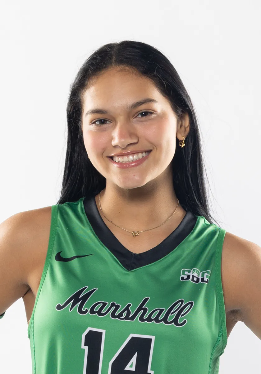 Isabella Nieves, Volleyball, undefined