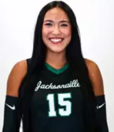 Ana Tobar, Volleyball, undefined