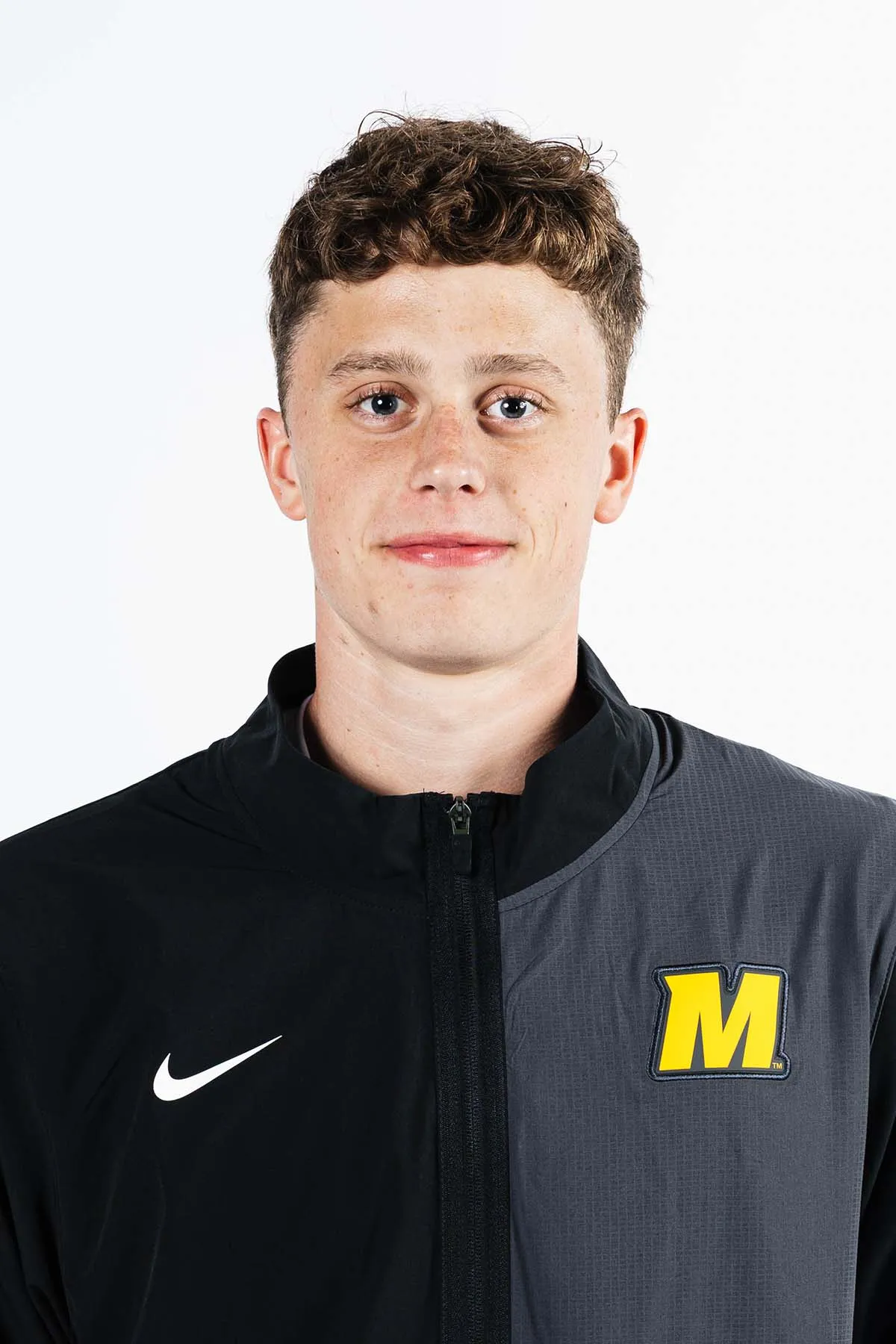 Matthew Mortenson, Swimming & Diving, undefined