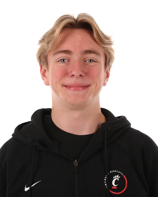 Noah Green, Swimming & Diving, University of Cincinnati