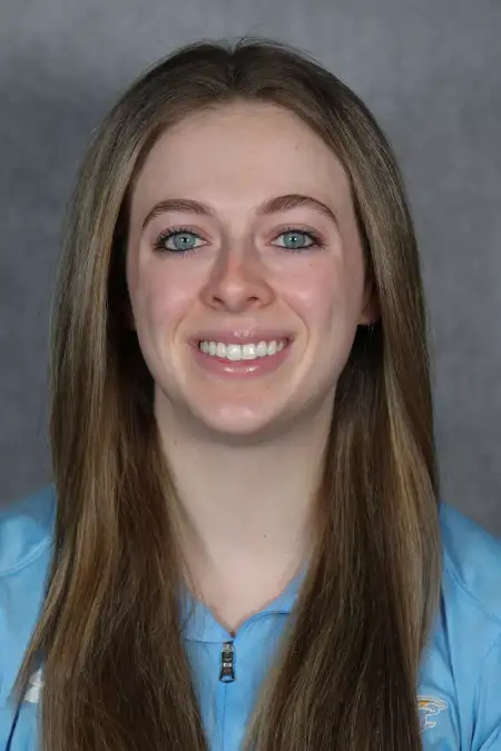 Abigail Hunt, Fencing, Long Island University