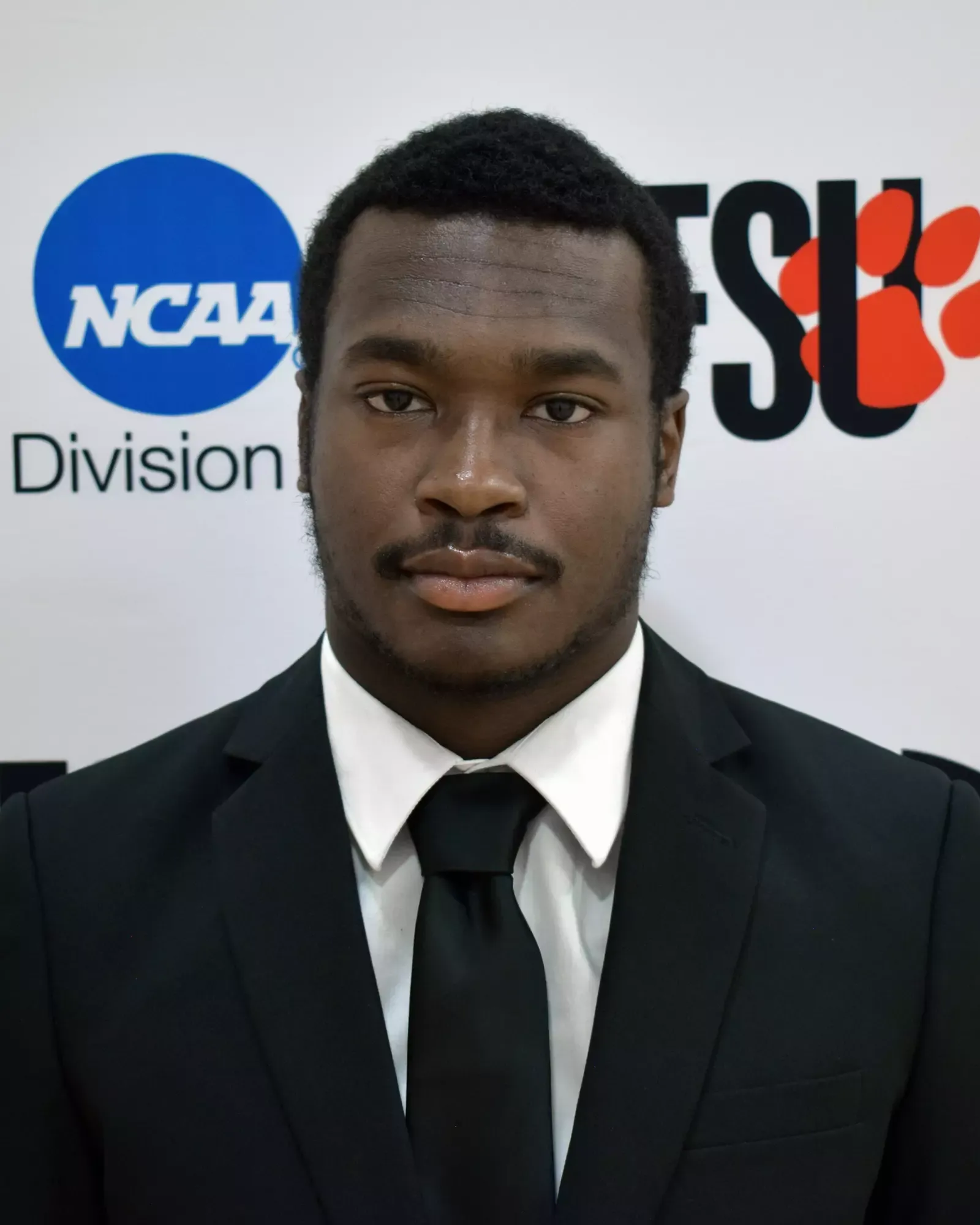 Kurt Thomas, Football, Frostburg State University