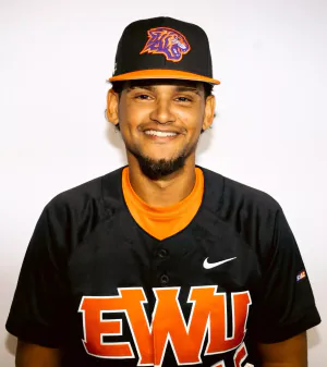Raymond Velez, Baseball, undefined
