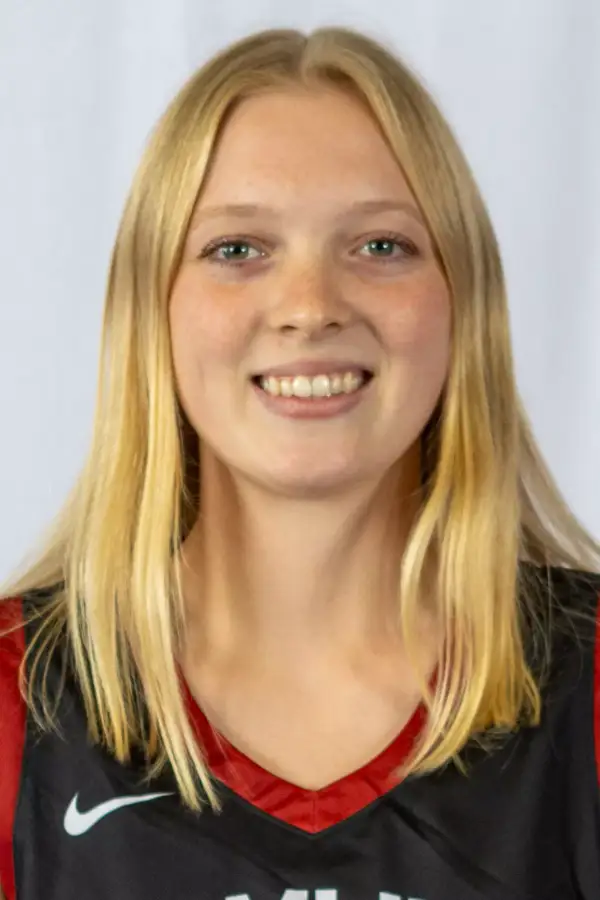 Anna Rynkiewich, Basketball, Hamline University