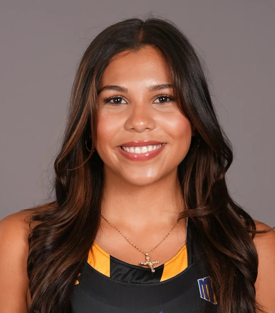Isabela Arreola, Track and Field, San Jose State University