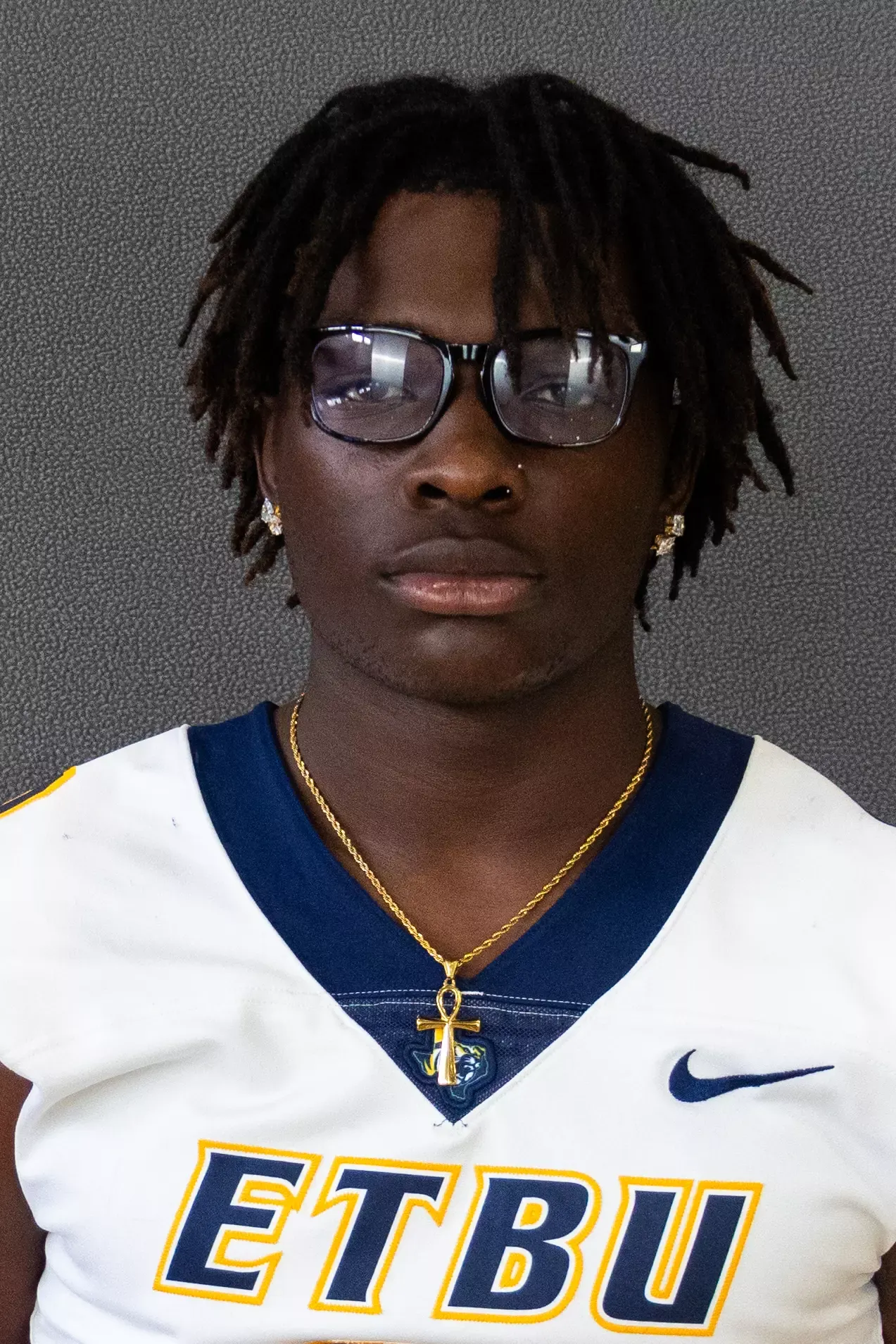 Neonte Peterson, Football, undefined