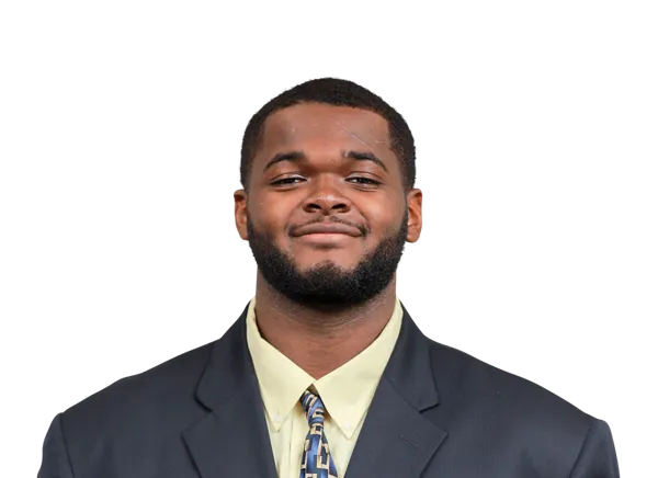 Esean Carter, Football, University of Connecticut