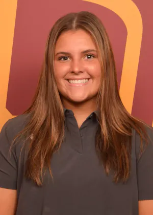 Lia Macek, Golf, undefined