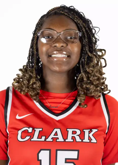 Leilani Benson, Basketball, Clark University