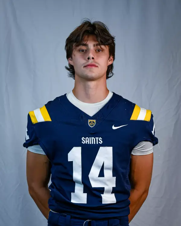 Izaac Hutchinson, Football, The College of St. Scholastica