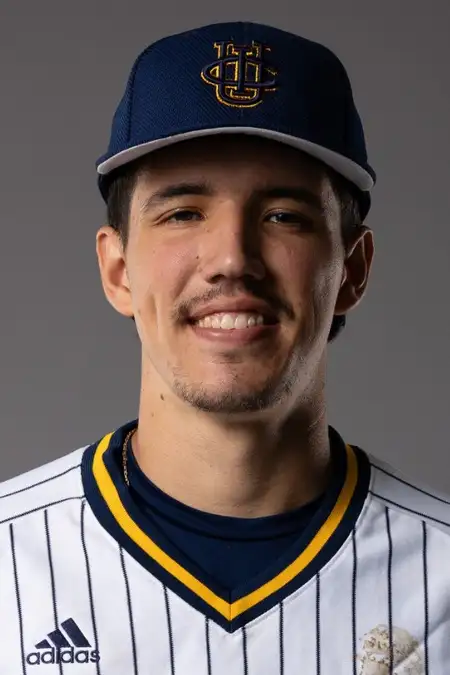 Noah Alvarez, Baseball, University of California, Irvine